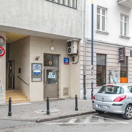 Center Widok 24 By Nyx