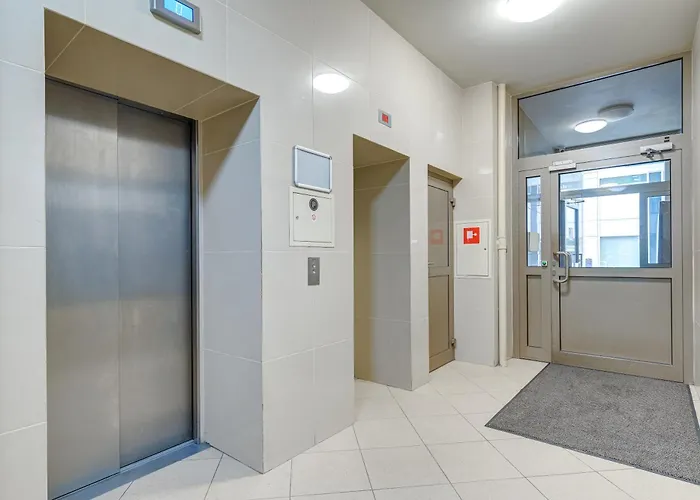 Center Widok 24 By Nyx